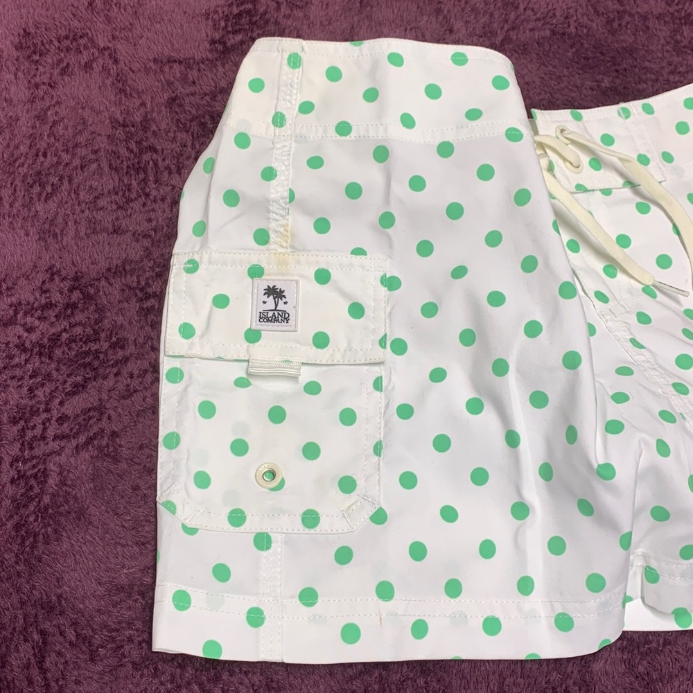 Island Company White and Green Polka Dot Skirt Small